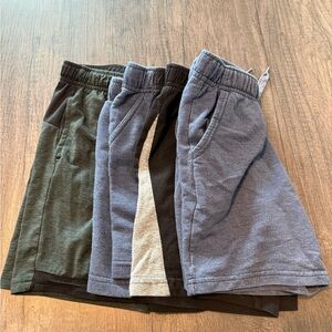 Lot of 4 Kids Shorts - Green, Black, Navy Size 4/5